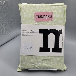 Marimekko Pikkuinen  Light Green Floral Pair Pillowcases 100% Cotton 2 pc NEW